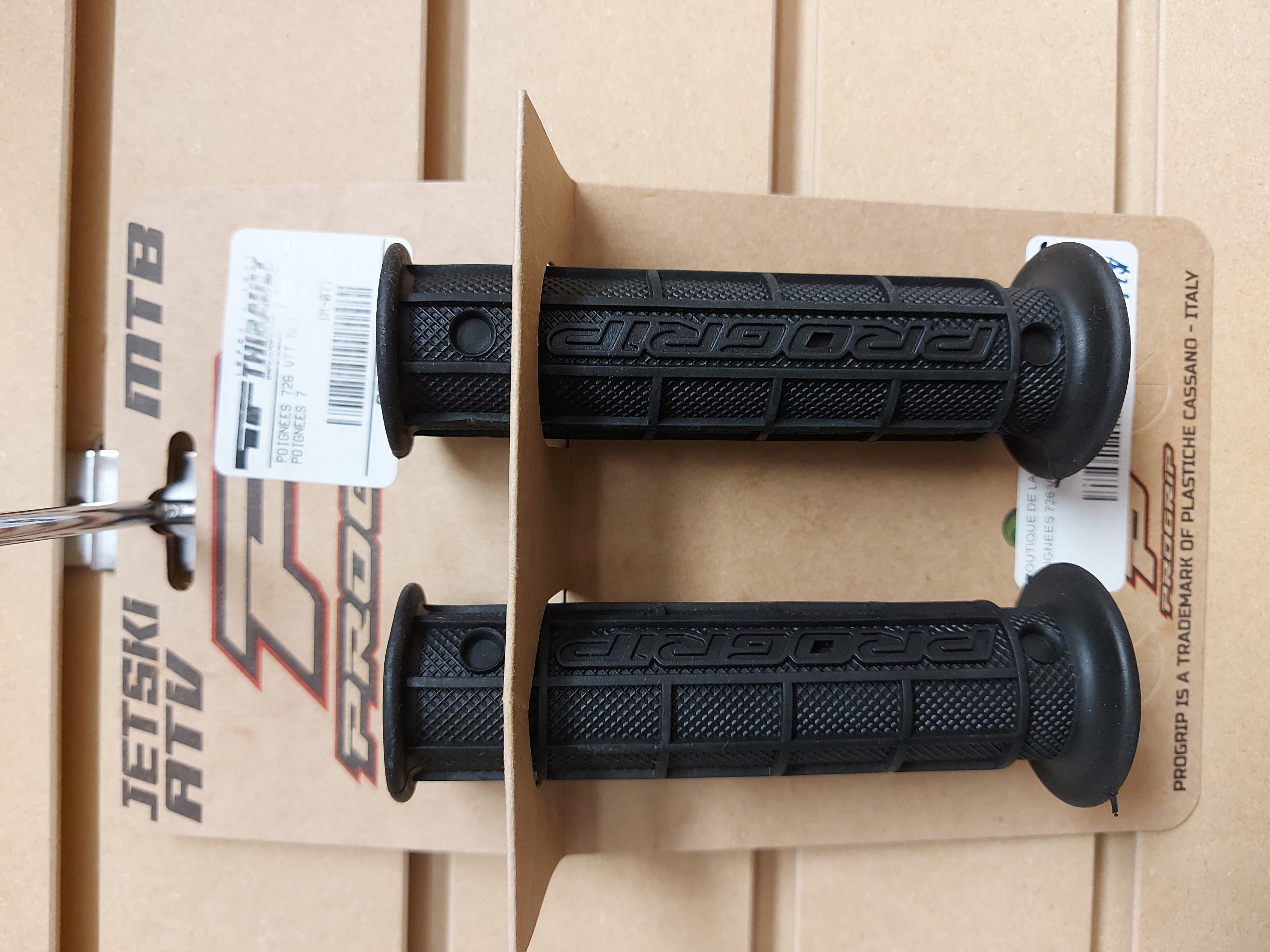 POIGNEES 726 VTT NOIR (GONT).